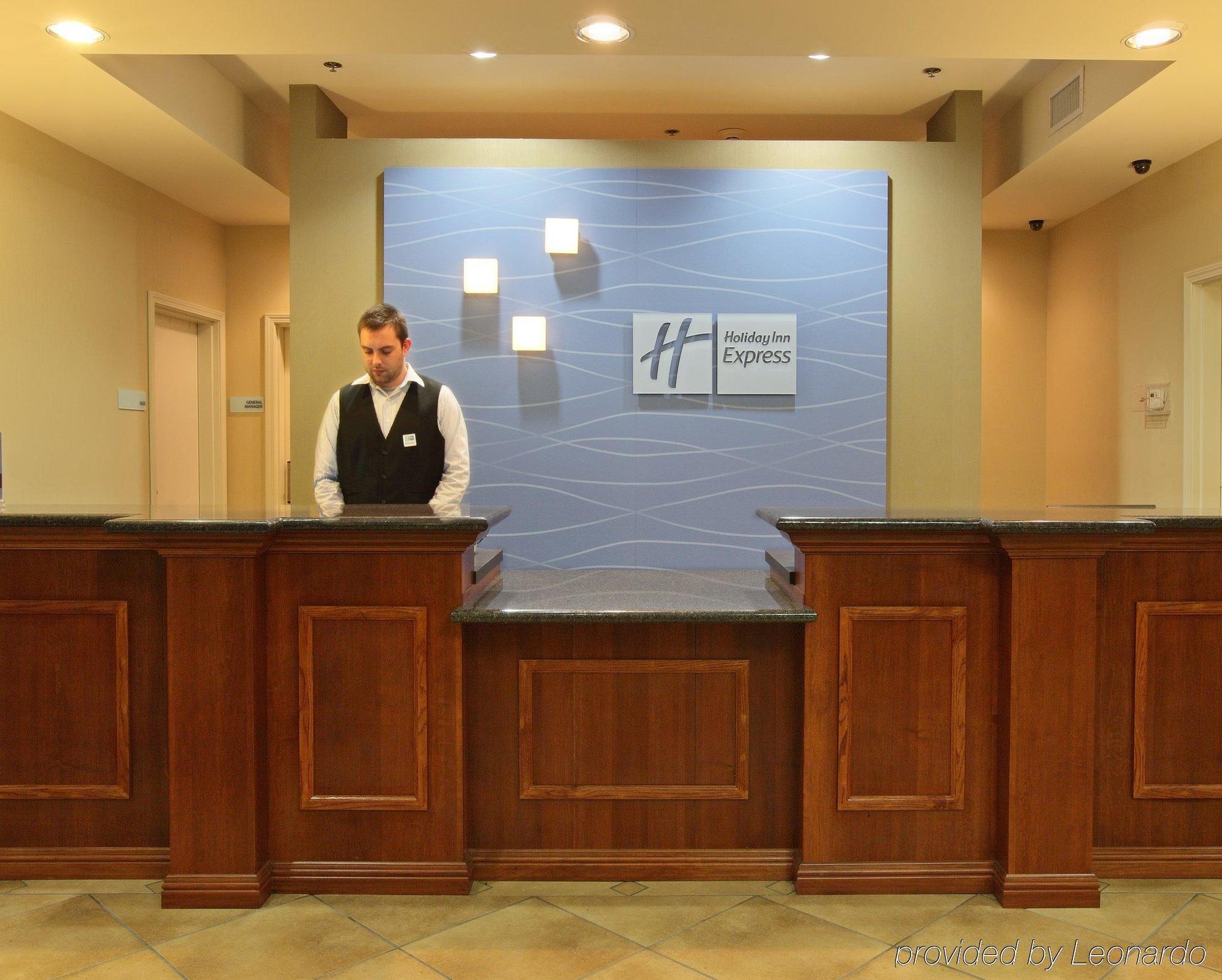 Holiday Inn Express & Suites Searcy By Ihg Intérieur photo