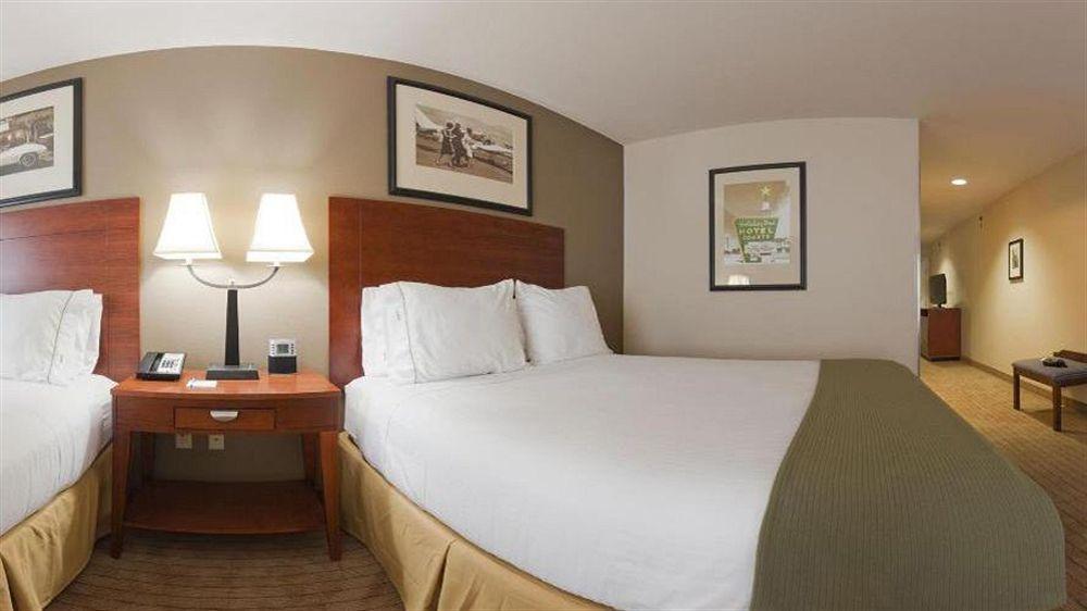 Holiday Inn Express & Suites Searcy By Ihg Extérieur photo